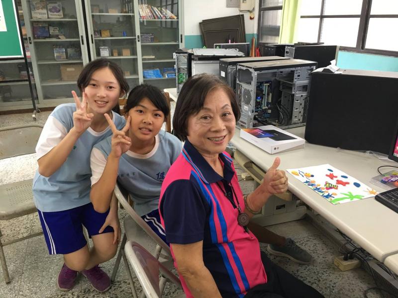 這是我們一起創作的作品喔!