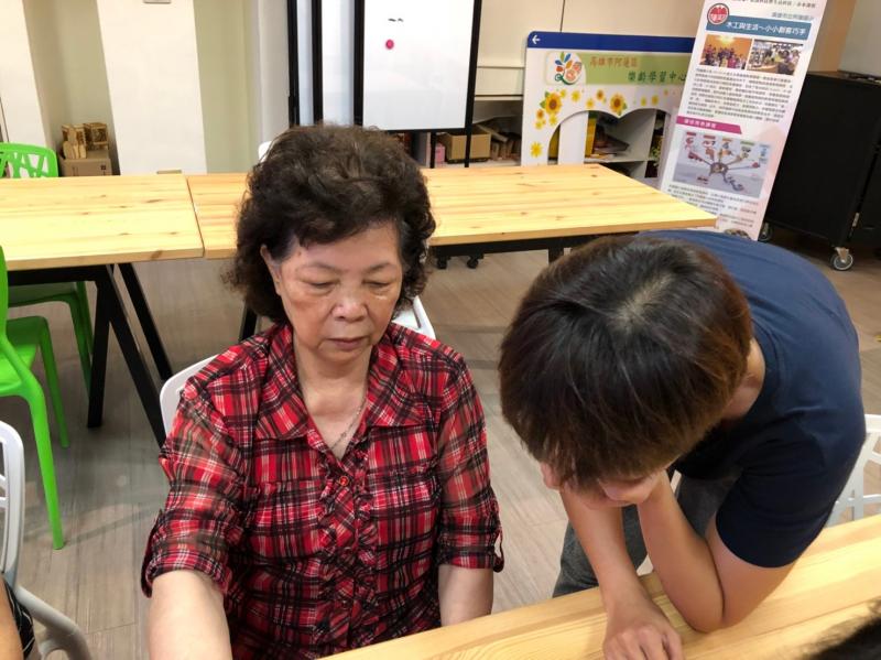駐點老師很用心解決問題