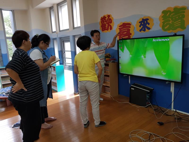 參與計畫故事媽媽學習使用資訊設備