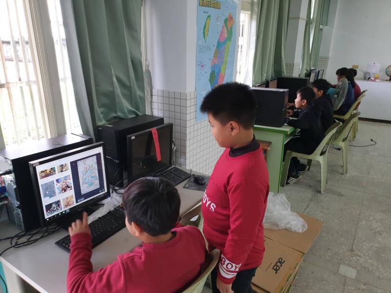 同學一起來