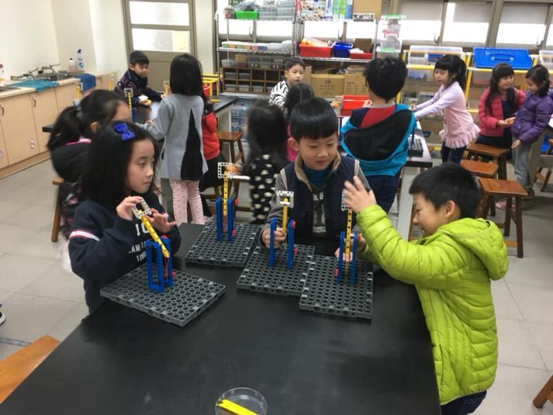社區資訊站的親子社交場4