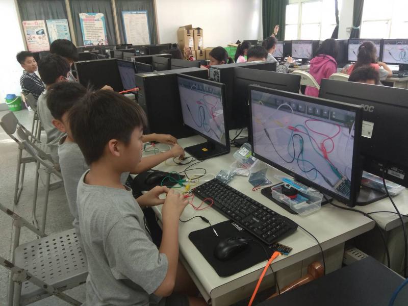 毫無冷場的程式設計與體驗