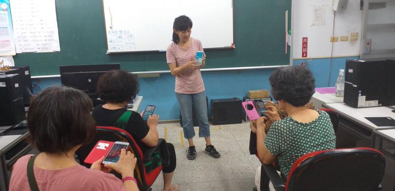 老師解說如何清除快取。