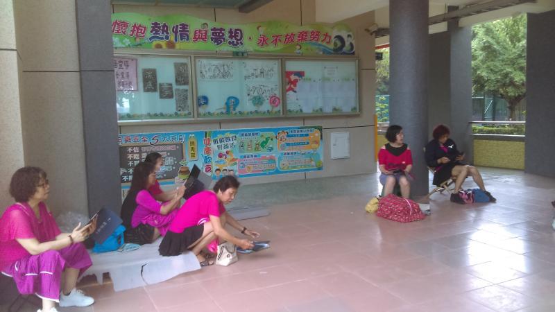 社區舞蹈社團平板情形