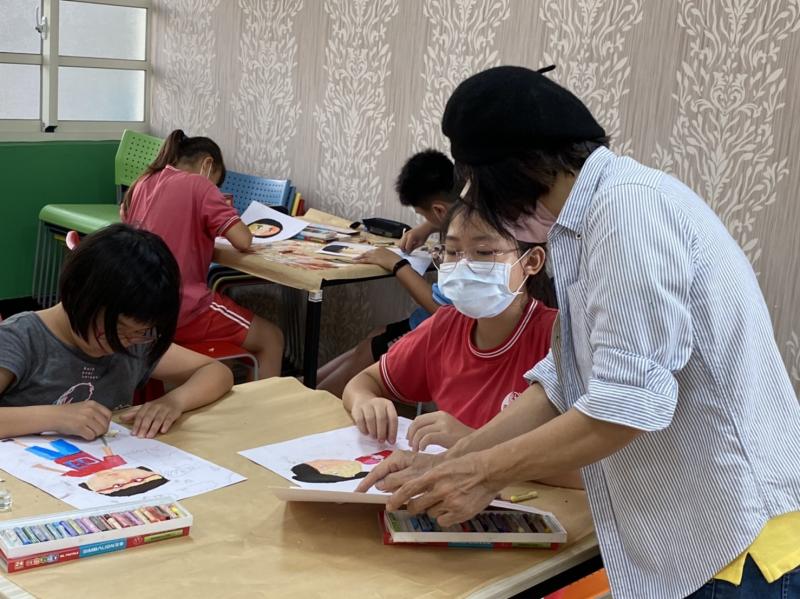徐老師課間個別指導
