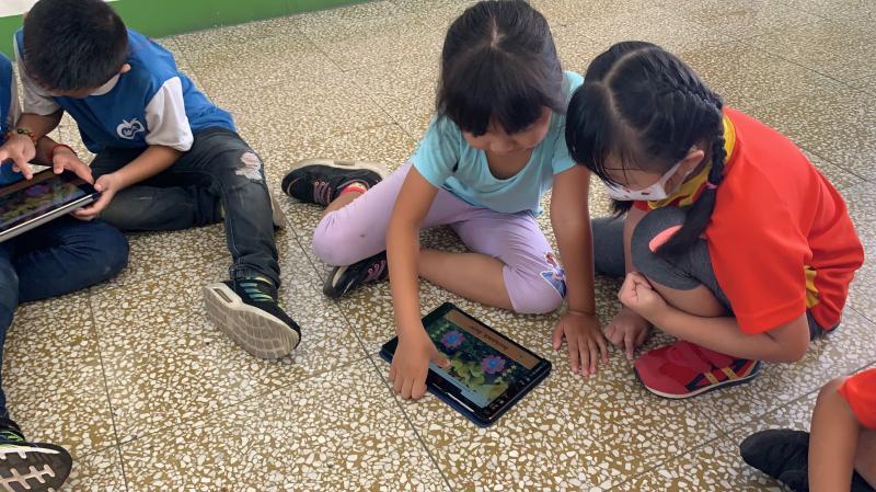 利用行動載具學習sight word