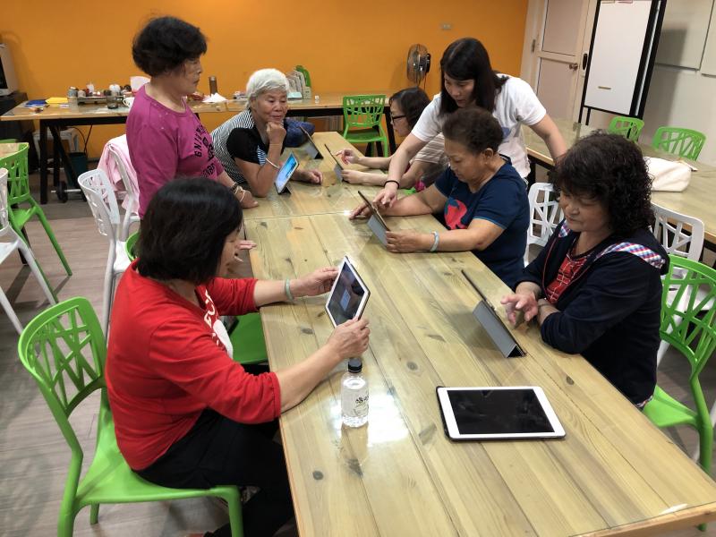 這些是成教班的學員
