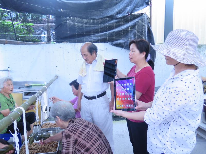 平板紀錄一極棒