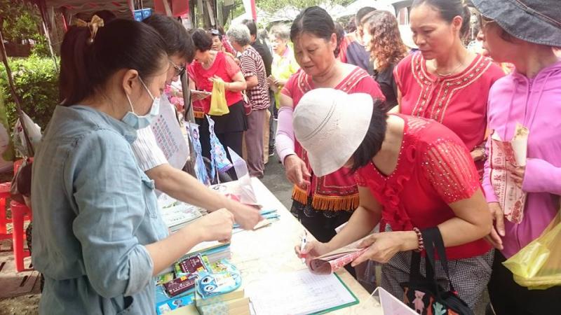 民眾體驗踴躍!禿廣順利!