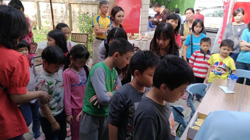 大家一起投票選出心儀的作品