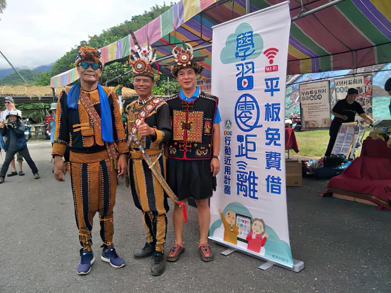 民眾反應熱烈，紛紛表示願意參加數位課程。