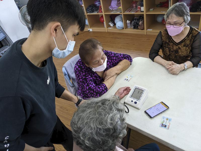 DOC駐點協助學員完成量測APP數位設置