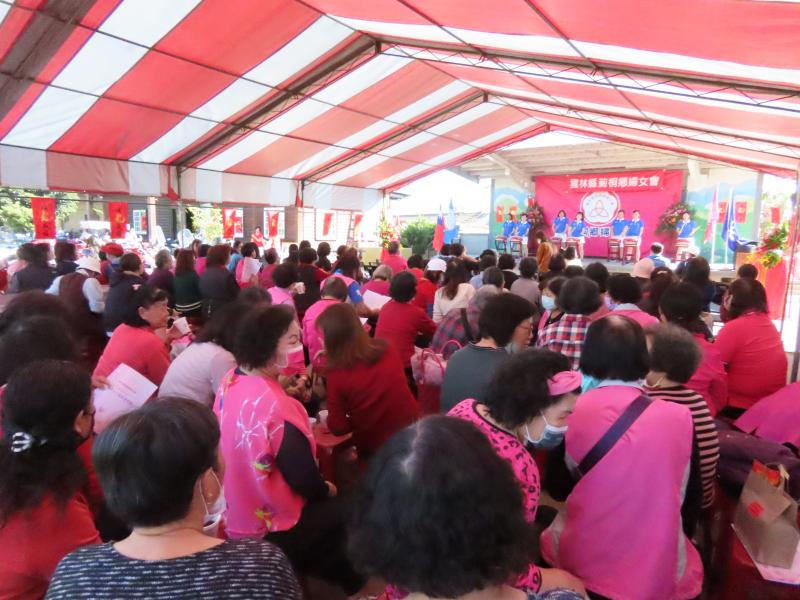 旺兔歲福 福兔迎春賀新年