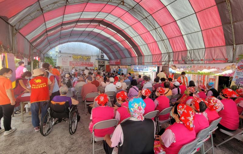 民眾快樂參與活動