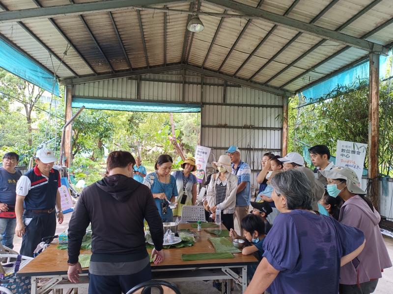 學習者體驗食農教育遊程，亦培養提升民眾耕食技能。