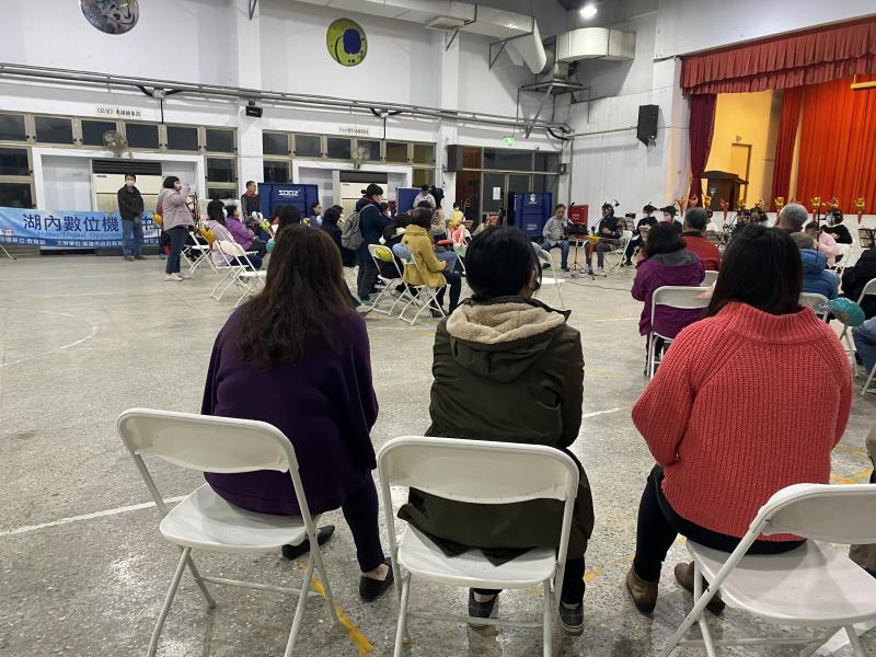 會長們也前來支持鼓勵湖內DOC