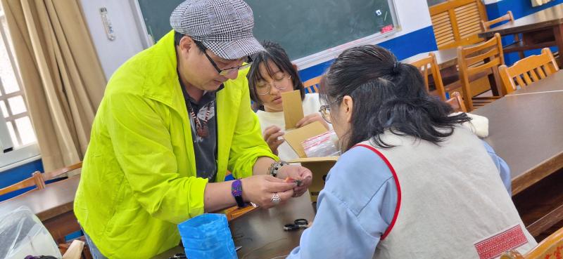 老師指導作品製作