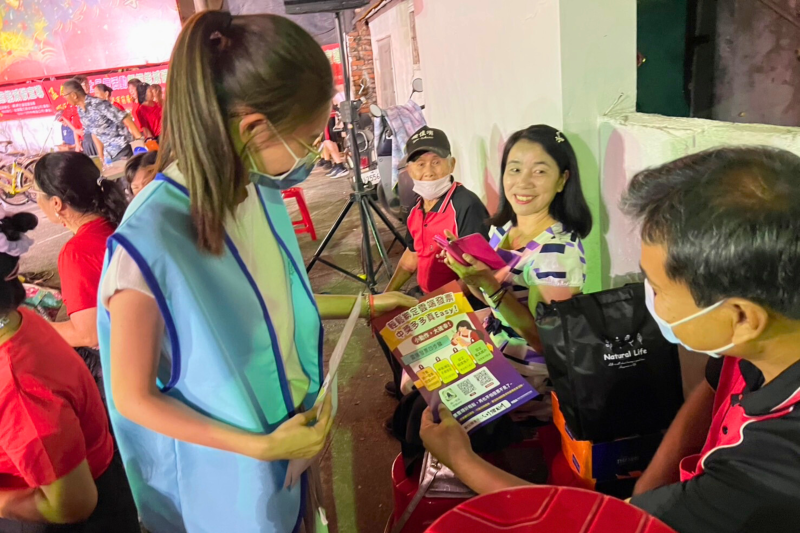 推廣數位機會中心行動諮詢服務