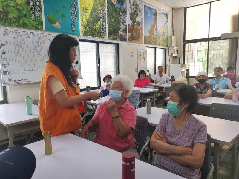 提醒長輩與家庭下載未知來源的App風險