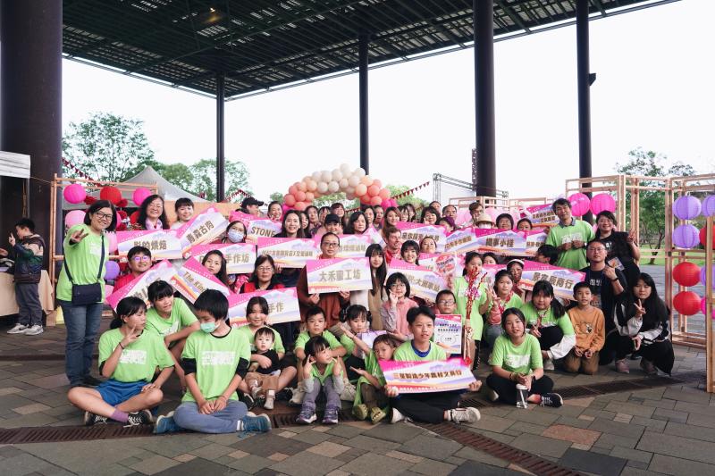 DOC數位推廣-客家天穿日-封面照