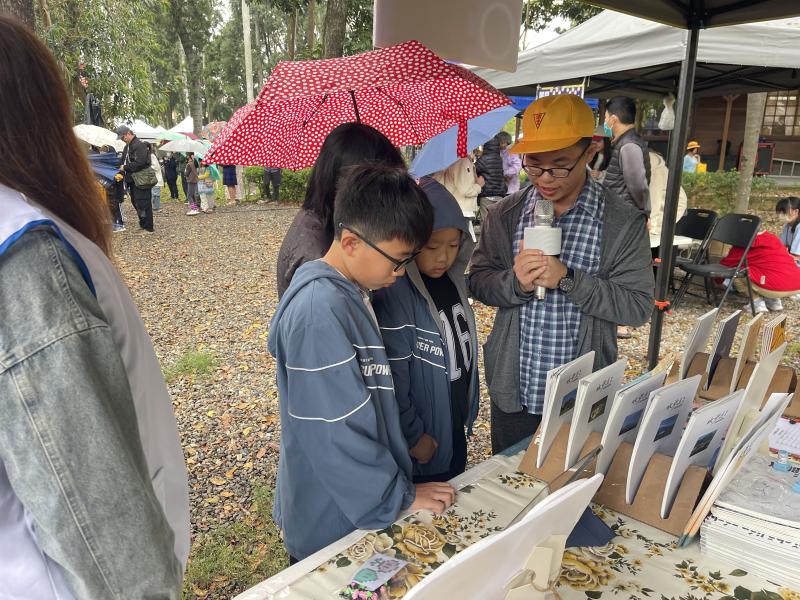 埔里DOC志工利用khahoo app設計闖關題目-連在地人都不一定知道的埔里水人文知識。