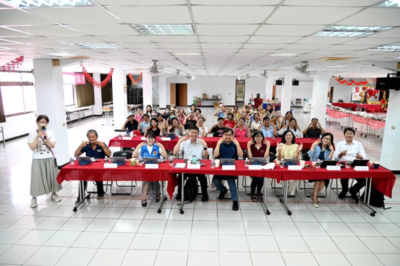 所有出席人員合照