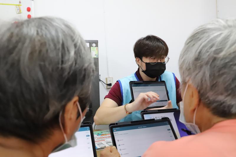 萬金社區照顧關懷據點「健康促進活動」-封面照