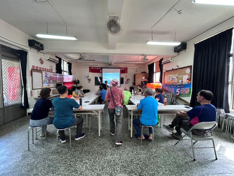 宣導活動中大家踴躍發言