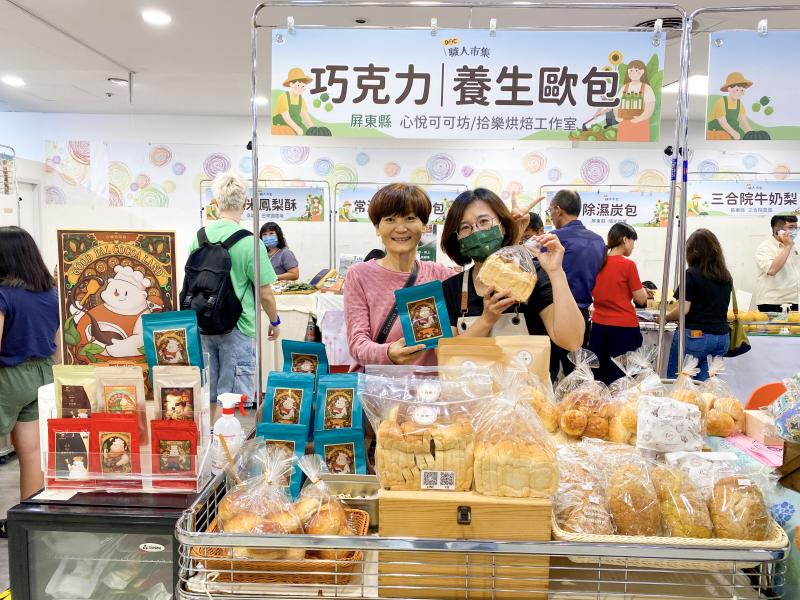 屏東新埤DOC_拾樂烘焙與心悅可可：市集回饋助攻我們調整社群文案。