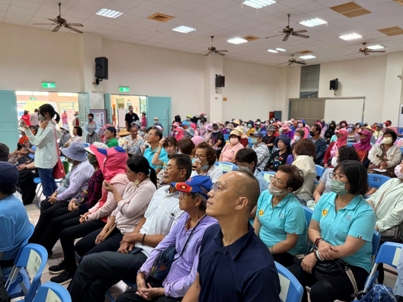 九九重陽節慶祝活動現場人潮滿滿