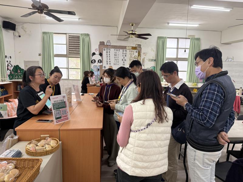 行動資訊示範櫃台活動