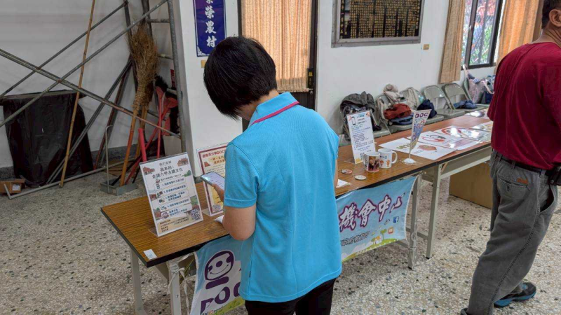 長輩在輕鬆、放鬆的環境下慢慢摸索和練習