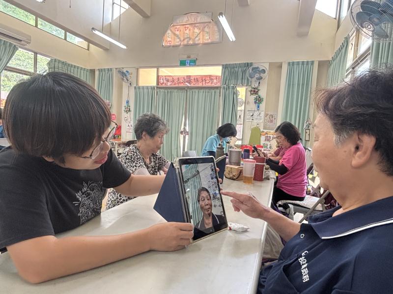 專屬個人防詐四格漫畫