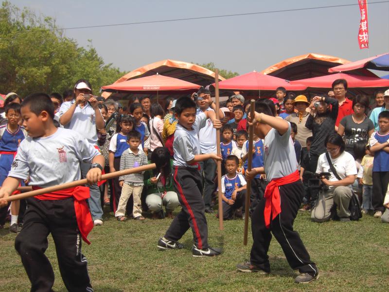 傳統七崁武術由老師傅一代一代傳承