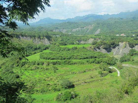 每20年增加一河階