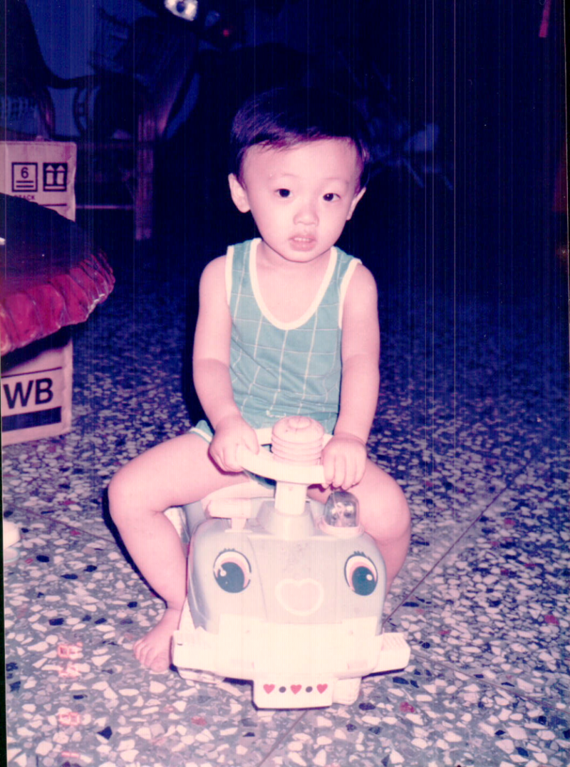 學員大兒子小時照片。