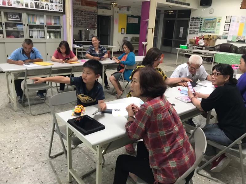 褒忠行動DOC至有才社區開設行動課程