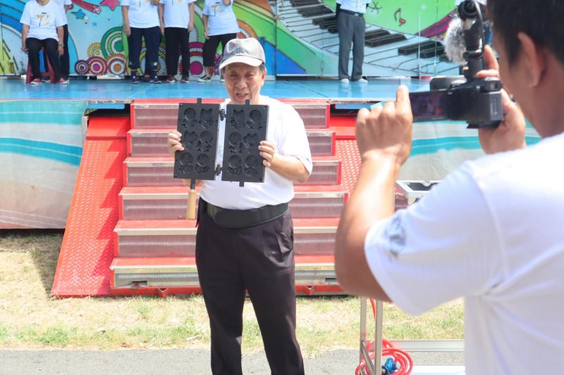 結合109年伯勞文化季，發表伯勞鳥蛋糕商品。