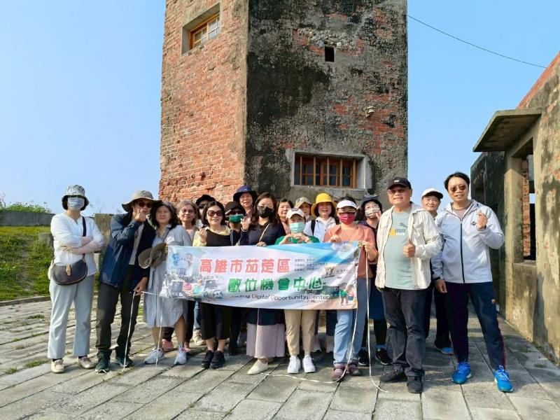 旅遊攝影課程學員一起開心大合照