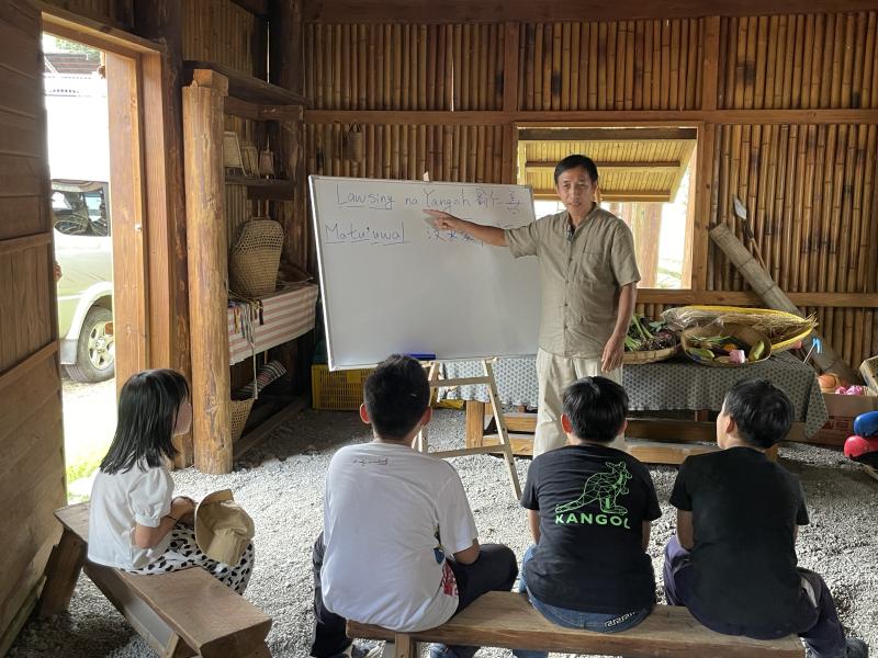 從竹屋到原生植物：泰雅汶水語部落教室開課啦-封面照