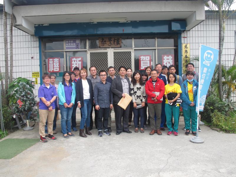 社會企業，落實DOC的幸福食間-封面照