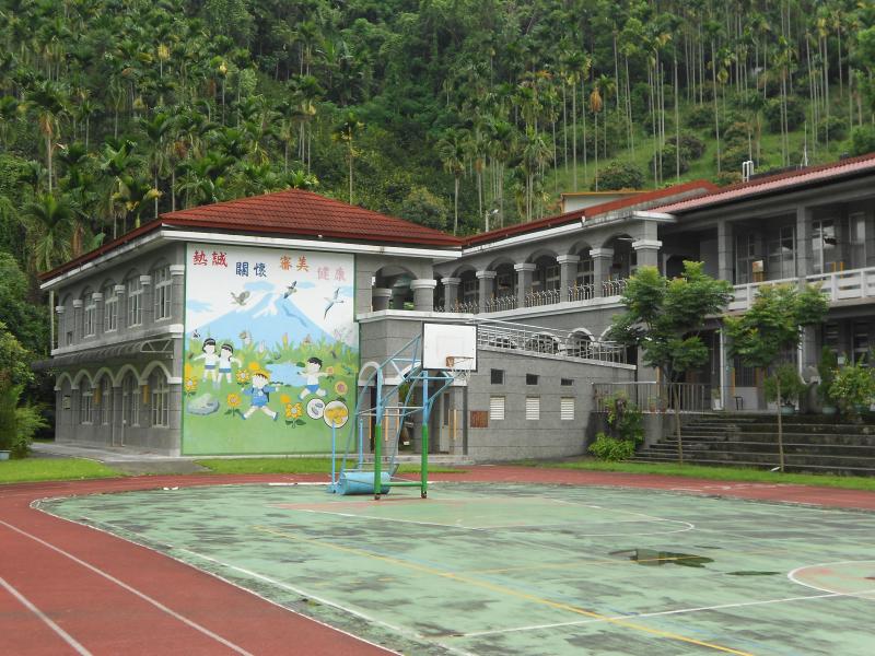 番路DOC大湖國小畢業典禮活動-封面照