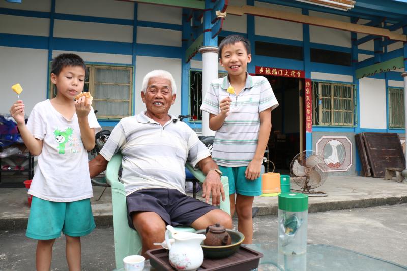 後壁達人系列(二)-田園藝術封面達人 林發榮-封面照