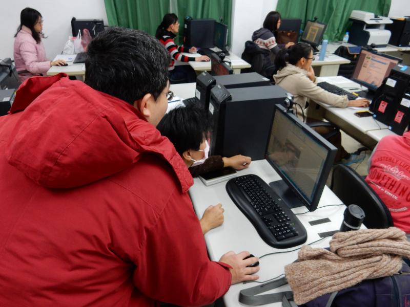 2016/03/27 基礎電腦word文書處理 運用excel成為生活好幫手-封面照