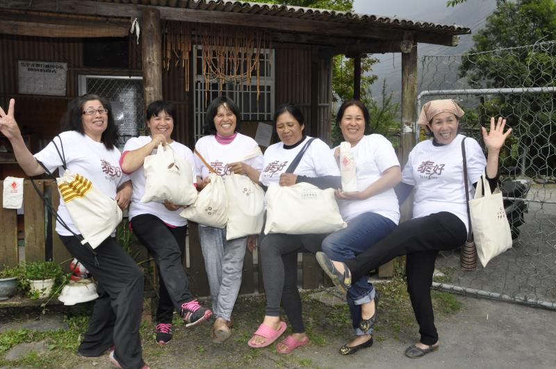 獨一無二的農特產特製新裝-封面照