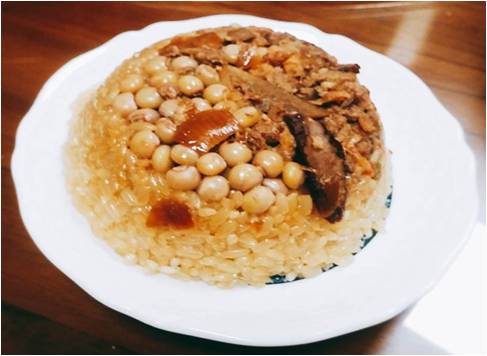 用在地農特產物-樹豆、糯米、肉燥、當歸照顧家人的胃