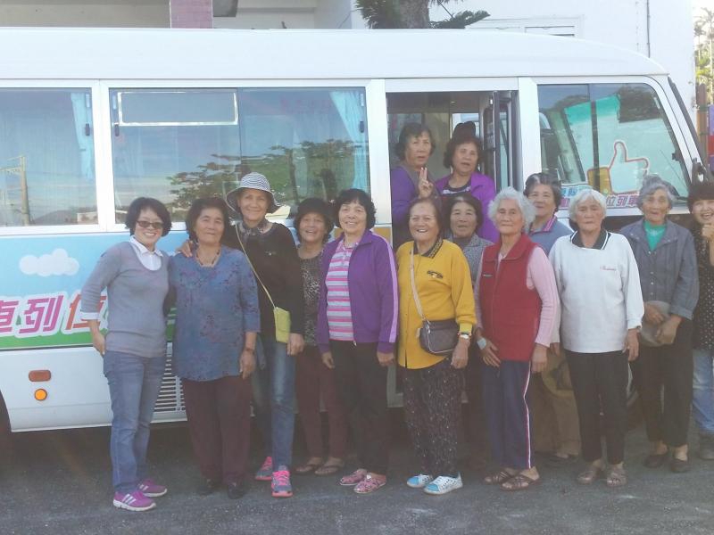 數位行動學習專車來到長濱鄉金剛山下長光社區-封面照