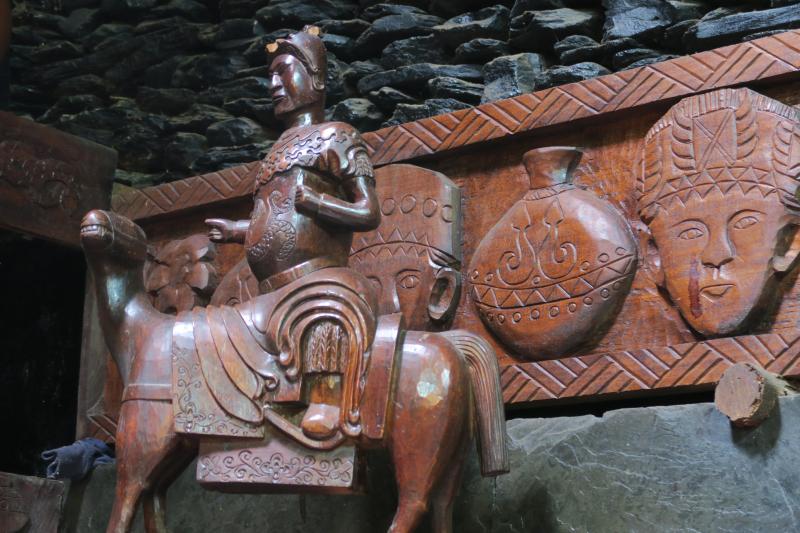 魯凱頭目家屋的榮耀-封面照