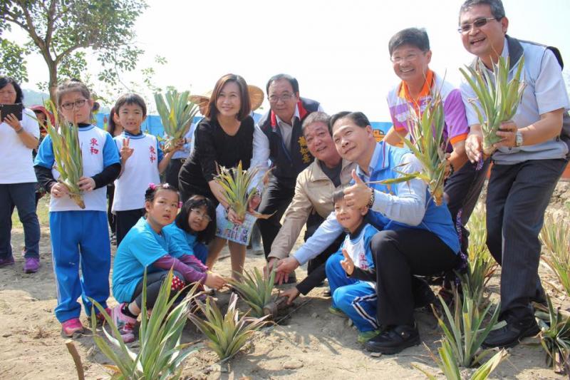 【田中特色-文化報報】彰化縣田中東和國小之校本特色課程運作暨地方產業文化傳承-封面照