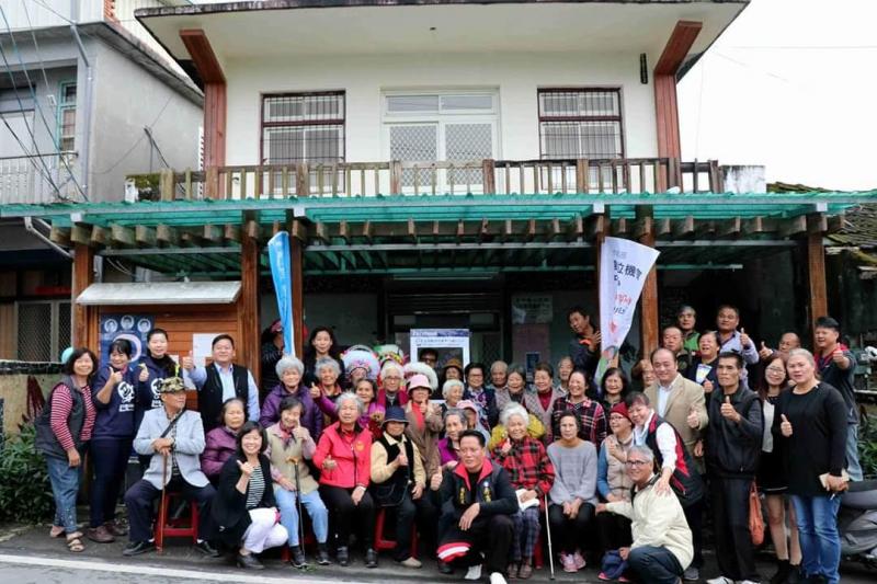 揭牌活動結束大合照